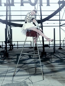 145  THE CIRCUS