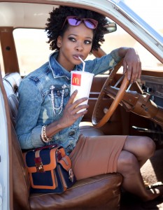24  glamour CAR