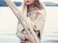 84 GIRL AND THE BOAT