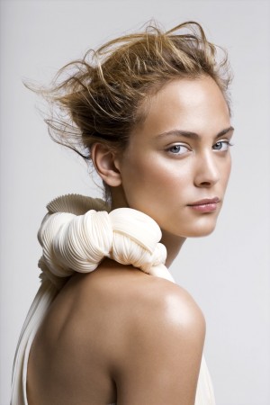 2   NORA Azeneger